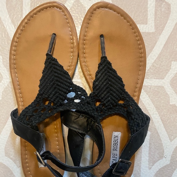 Woven black sandal - size 8 - Picture 1 of 4